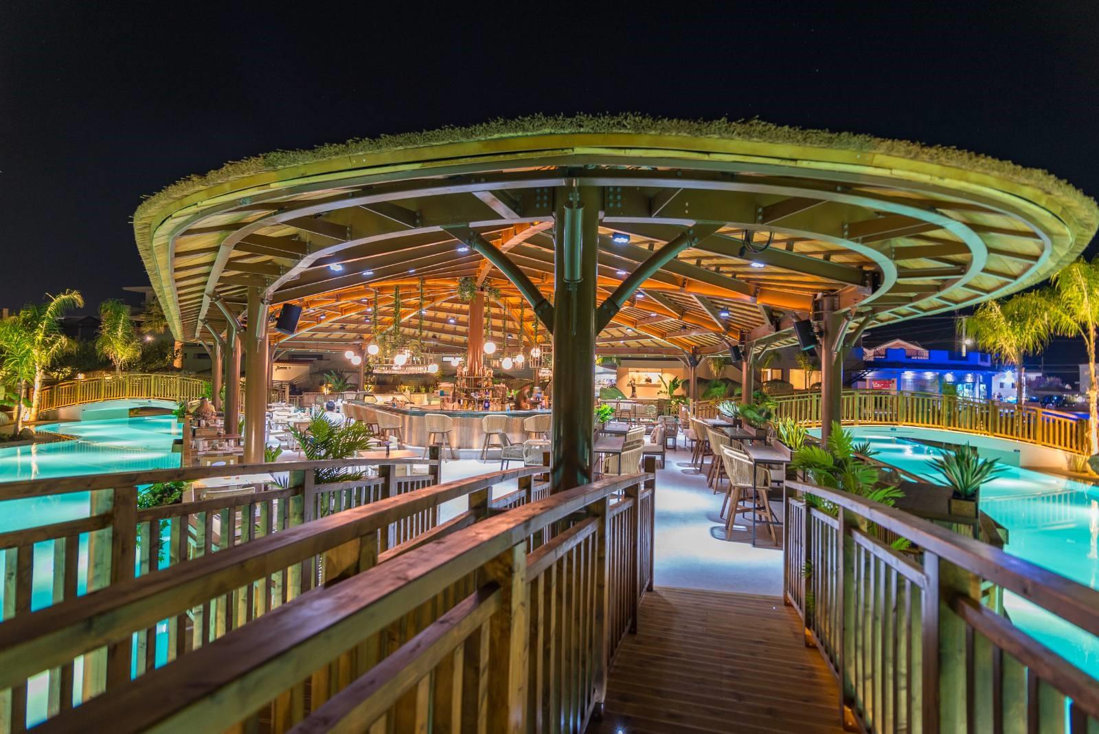 Letsos Hotel Аликанас Экстерьер фото